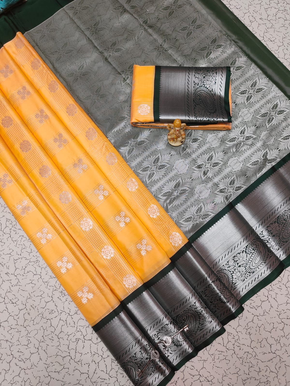 MANGALYAM KORVAI KOTTANJI TANA SOFT SILK SAREE 26/29