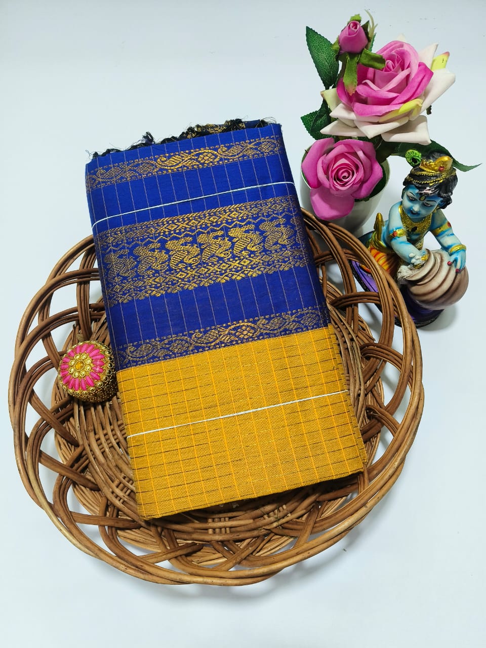 Kalyani cotton checked saree/Lata Gadwal Paithani - Yellow With Blue