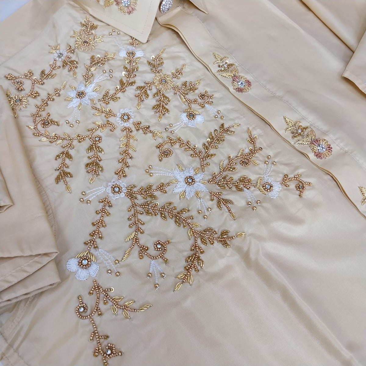 Luxury Floral Aari Work Designer Shirt – Hand Embroidered Aari Work Wedding Wear RIW06